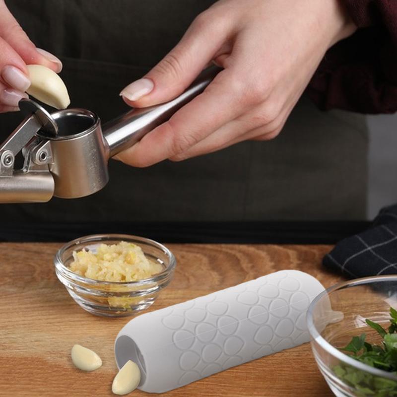 Garlic Peeler Tube Silicone Qu - Kitchen Gadgets Youtube ulasan dan harga