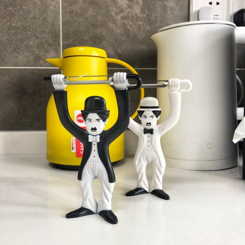 Creative Plastic Character Pee - Kitchen Gadgets Hacks ulasan dan harga